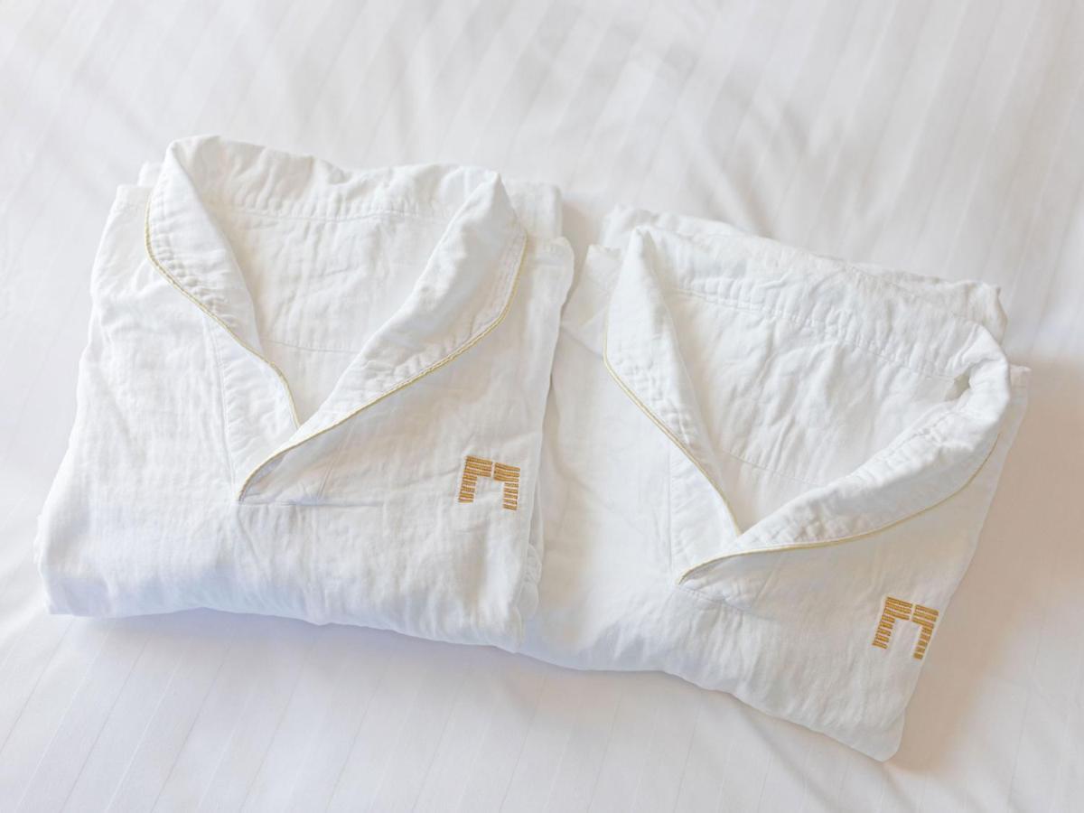 The Gate Hotel Tokyo By Hulic Kültér fotó A folded linen shirt